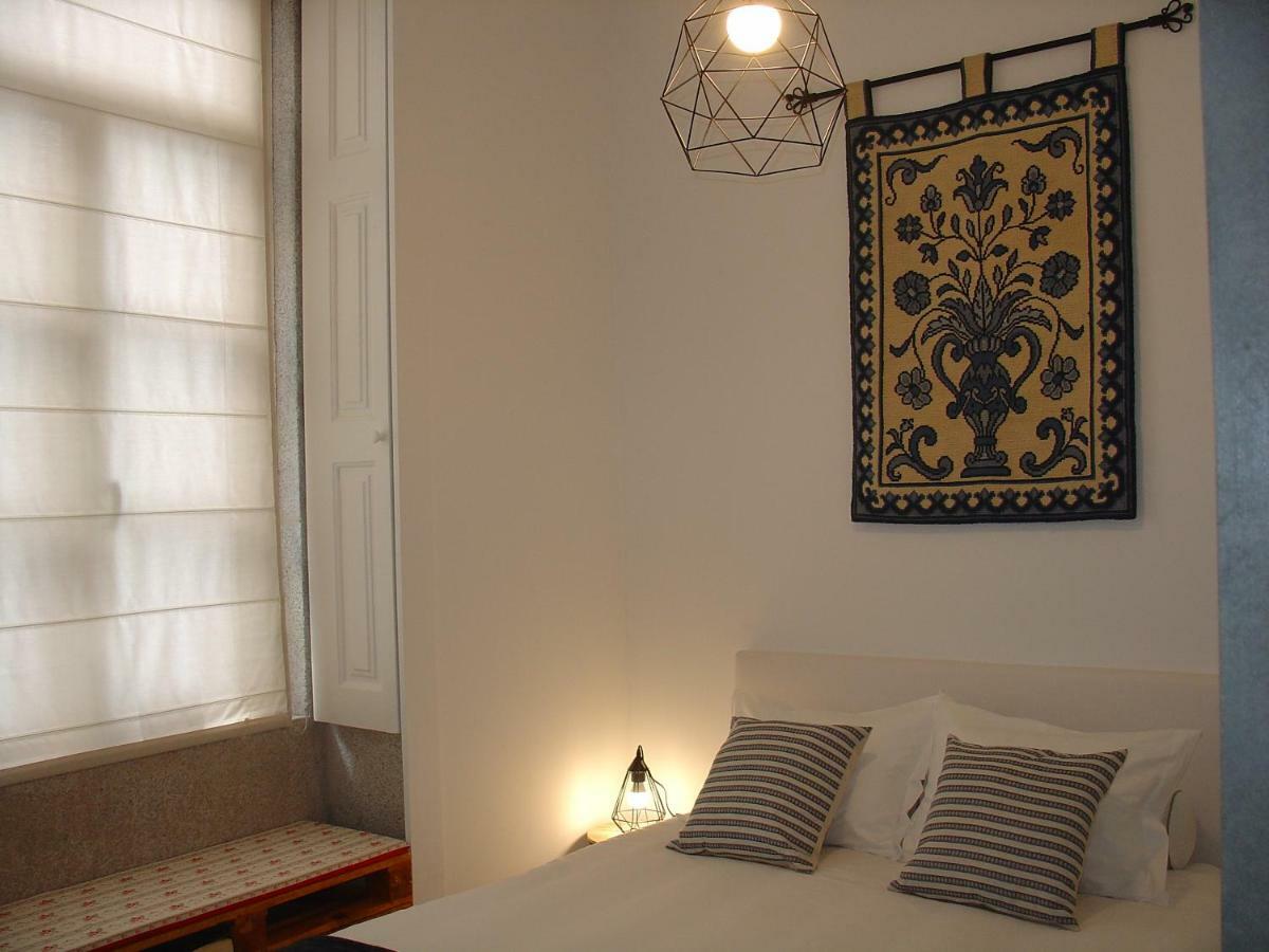 Downtown Historical Apartment Porto Exterior photo